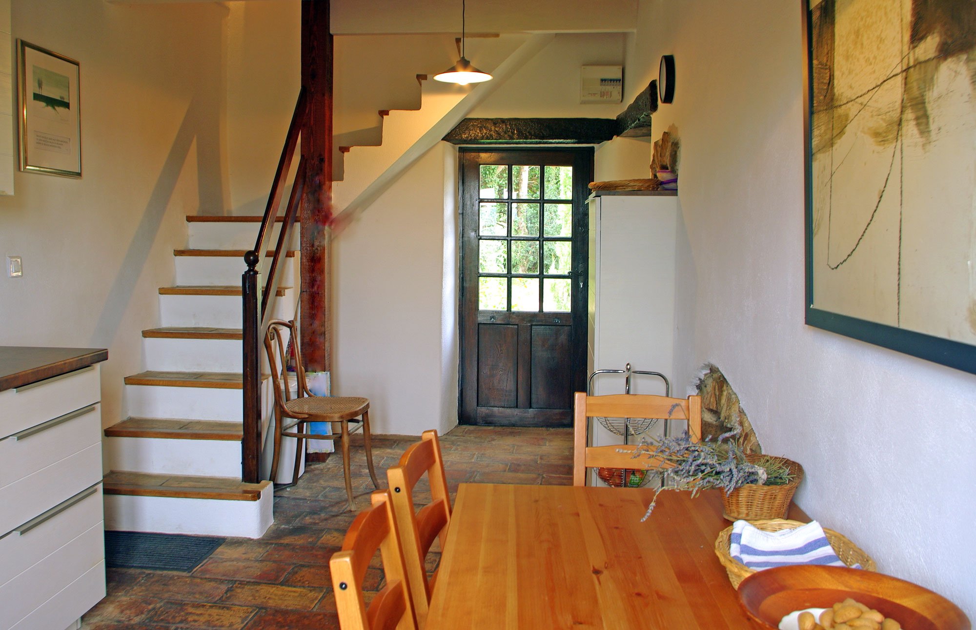 Küche und Haupteingang oberer Wohnteil
